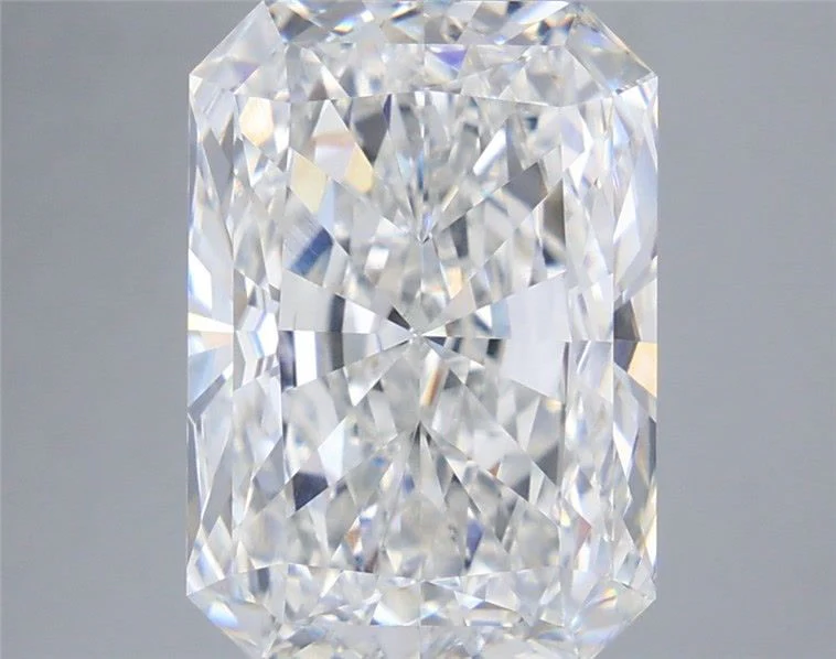 Radiant 5.59ct