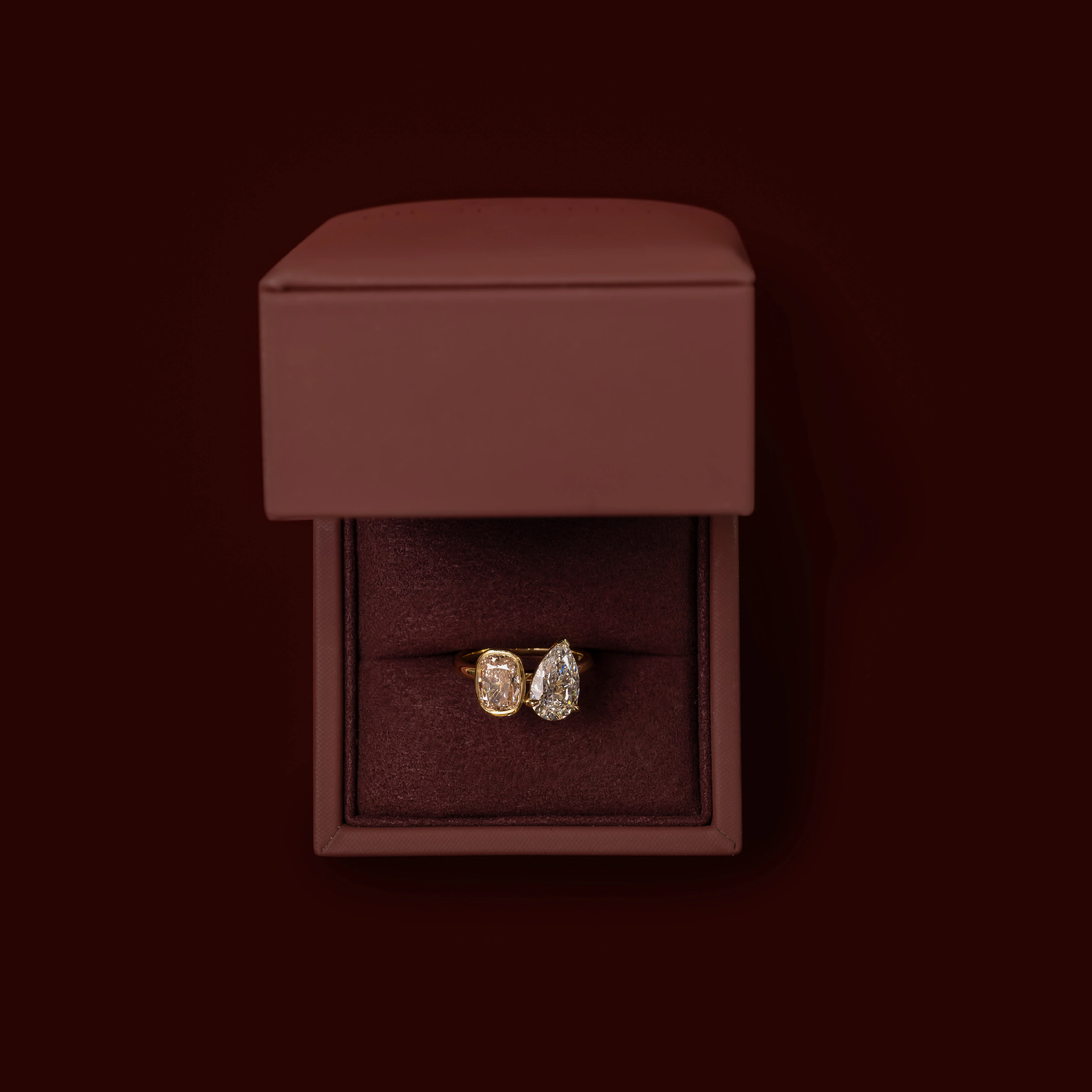 The Amaya Ring - 1.52ct Elongated Cushion Bezel and 2.02ct Pear Toi et Moi - Image 4