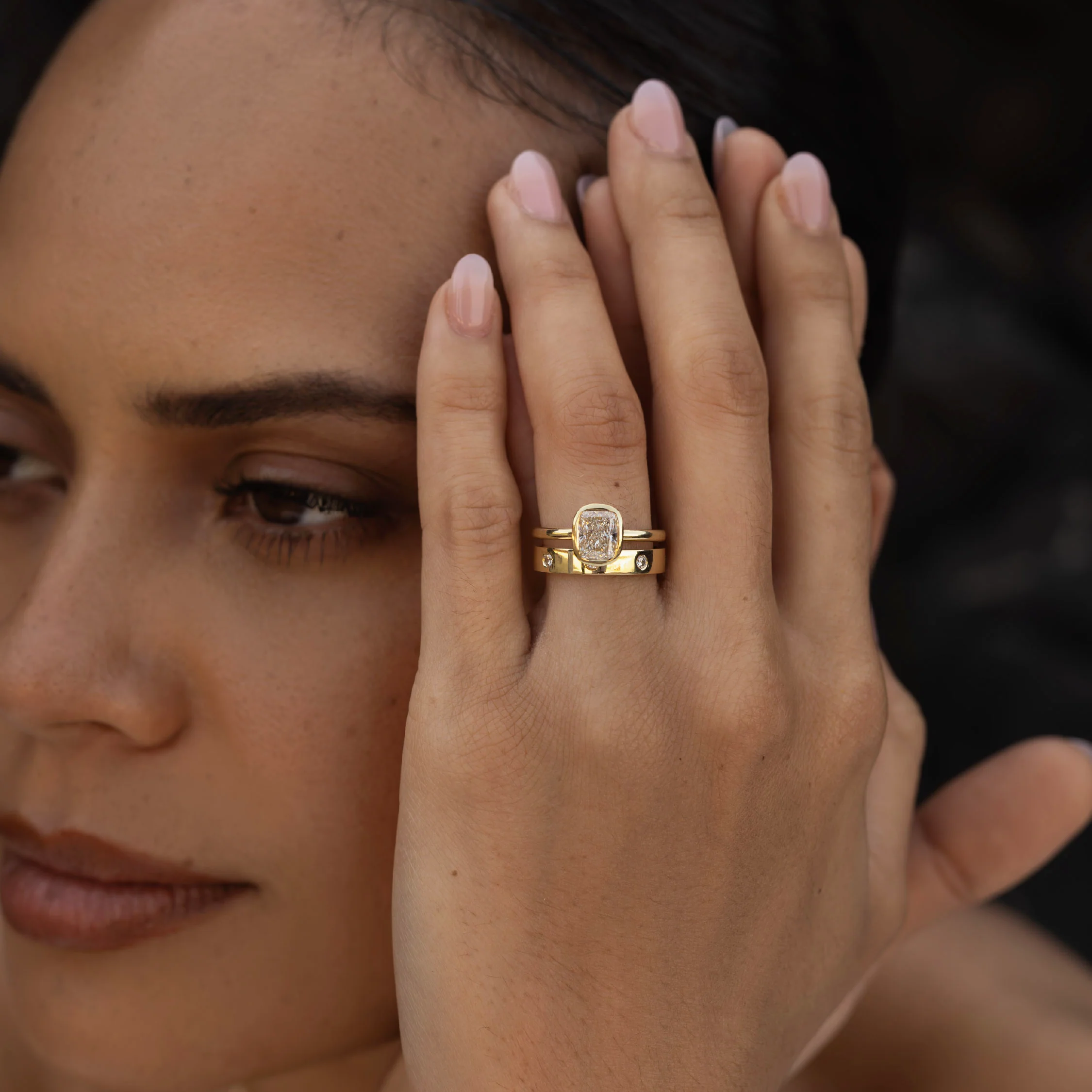 The Lira Ring - Inset Statement Wedding Ring - Image 5